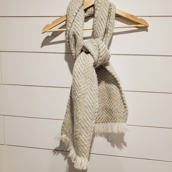 blarney Accessories - Alpaca wool blarney scarf made in Ireland grey white boho arrow warm winter wear